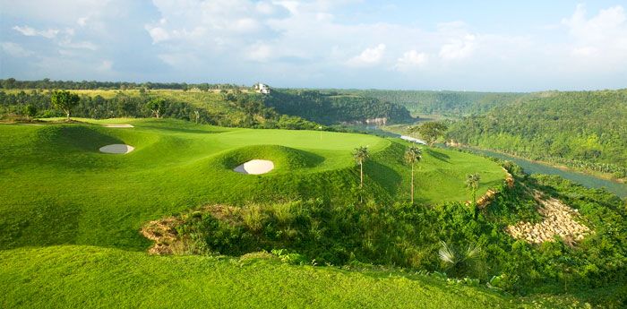 Räätälöidyt golfmatkat